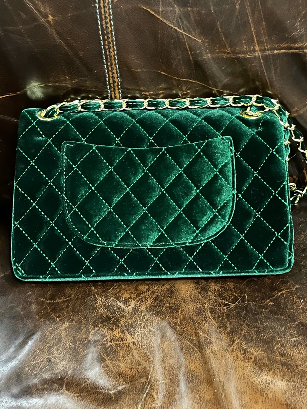 Double C Emerald Green Gold Tone Hardware Quilted Velvet Classic Flap Bag Purse - Picture 6 of 9